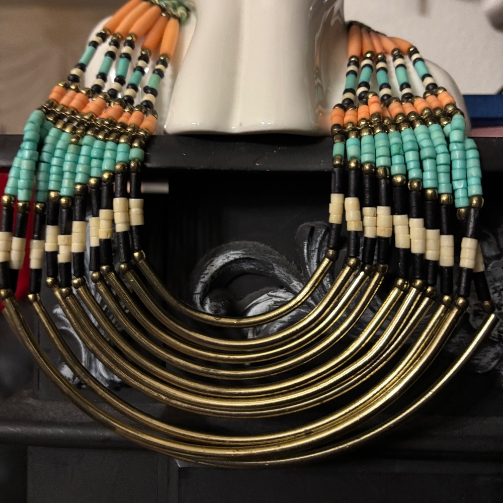 Tribal statement, necklace cool